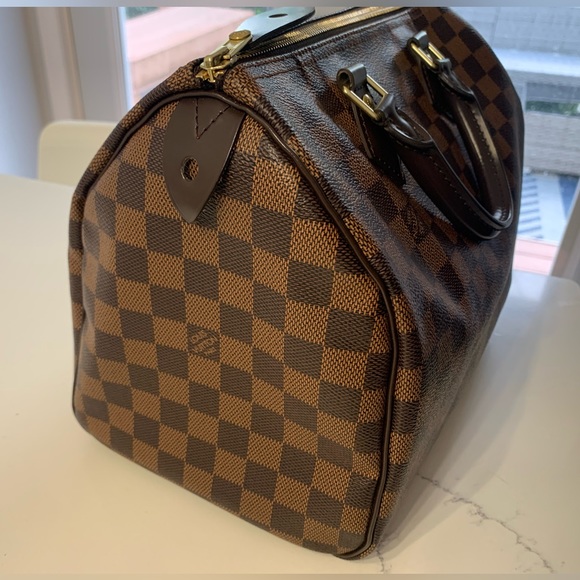 Louis Vuitton Handbag - Picture 5 of 5